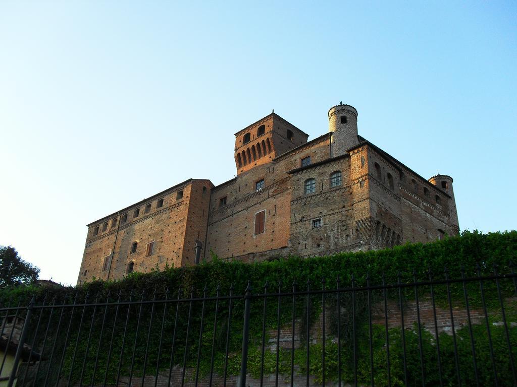 Il Cortiletto Dei Capperi Bed and Breakfast Gassino Torinese Exterior foto
